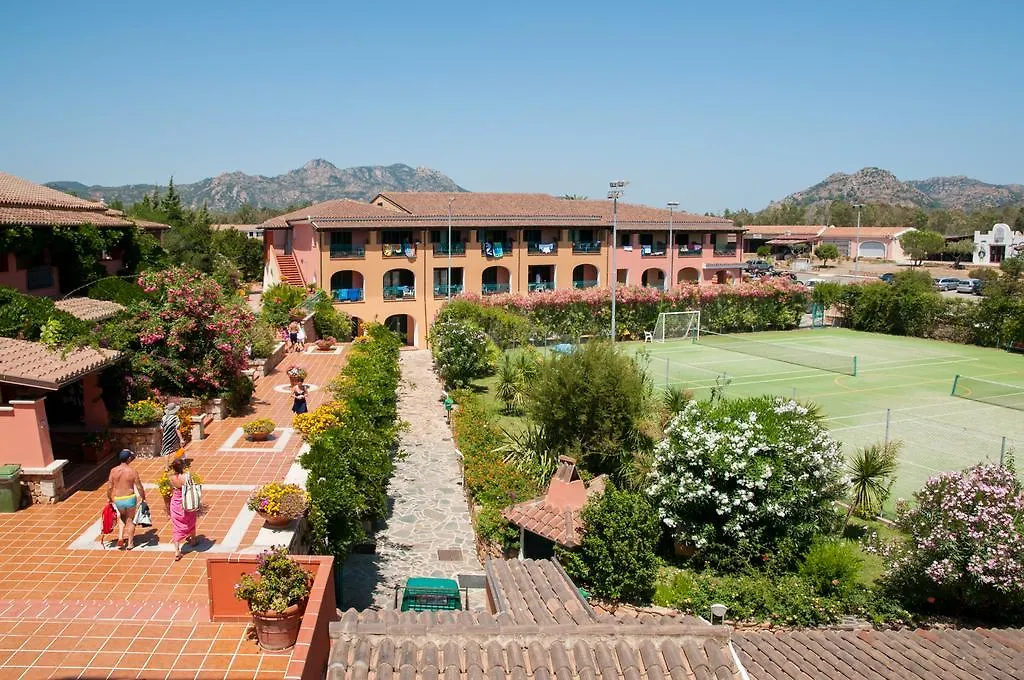 **** Resort Nicolaus Club Torre Moresca Orosei İtalya