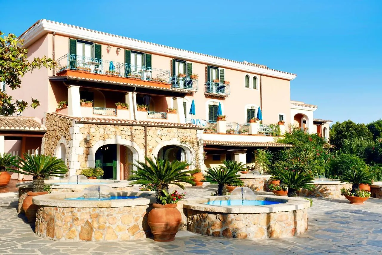 منتجع Nicolaus Club Torre Moresca أروسييْ