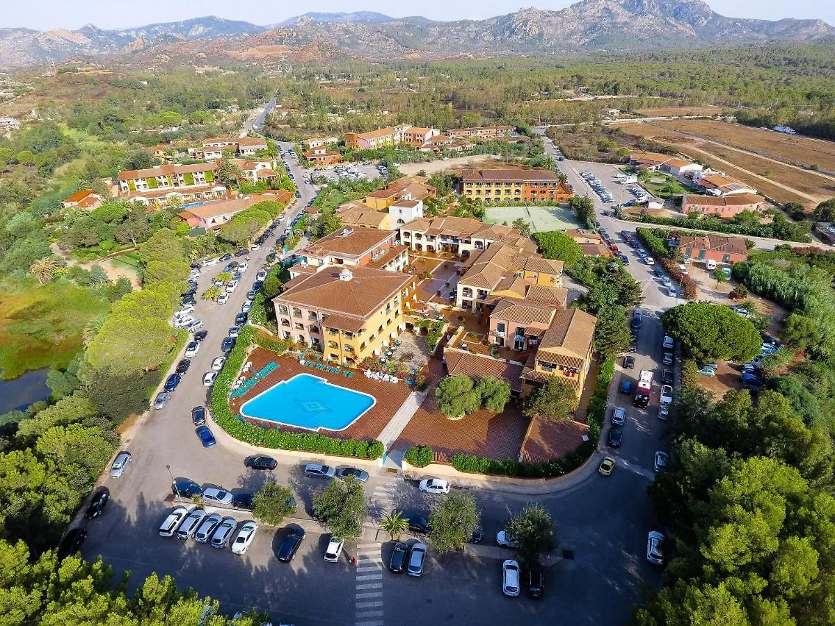 Nicolaus Club Torre Moresca أروسييْ
