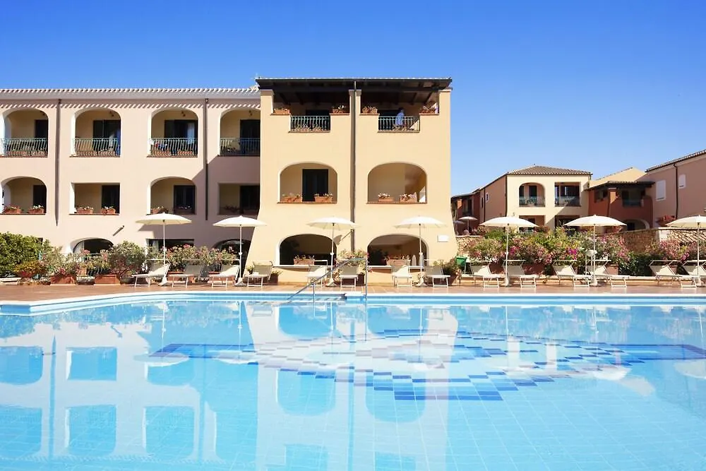 Nicolaus Club Torre Moresca أروسييْ 4*,