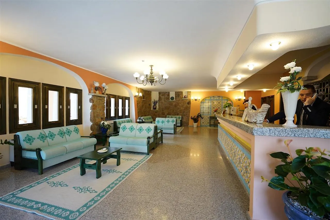 Nicolaus Club Torre Moresca أروسييْ 4*,